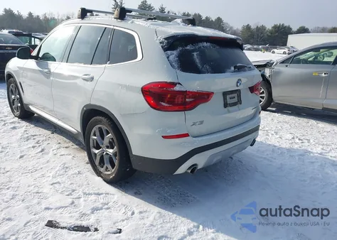 2021 BMW X3 xDrive30I z USA, uszkodzony, nr VIN 5UXTY5C0XM9G10358